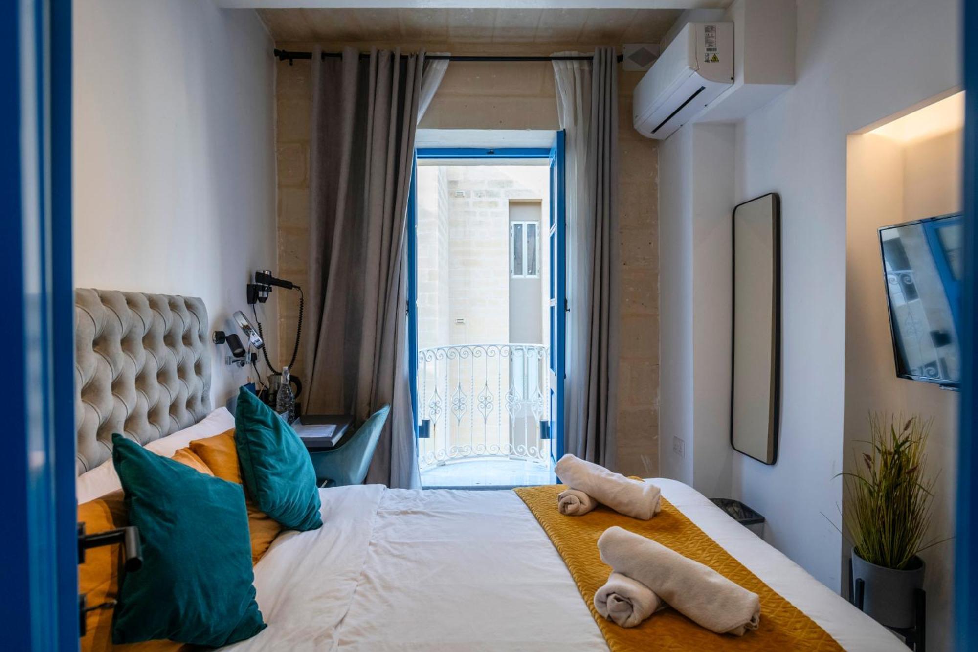 Mandera'S Boutique Suites & Dorms Valeta Exterior foto