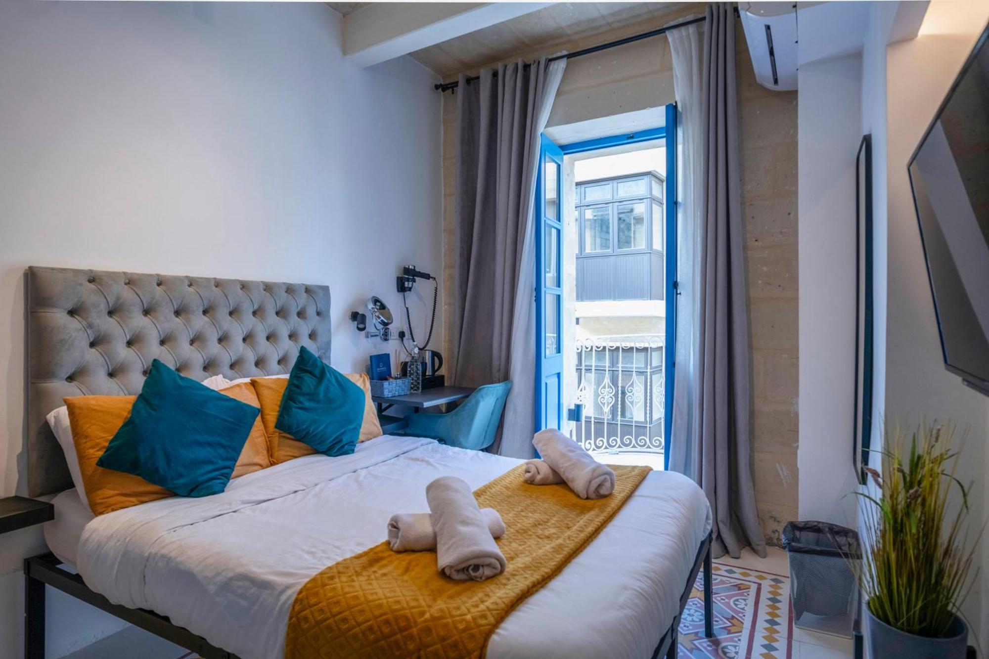 Mandera'S Boutique Suites & Dorms Valeta Exterior foto